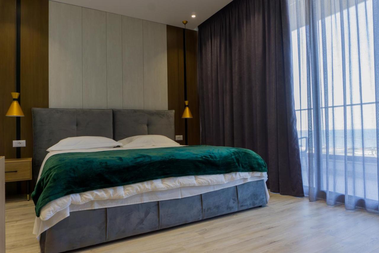 Hotel Morfeus Durres Ngoại thất bức ảnh