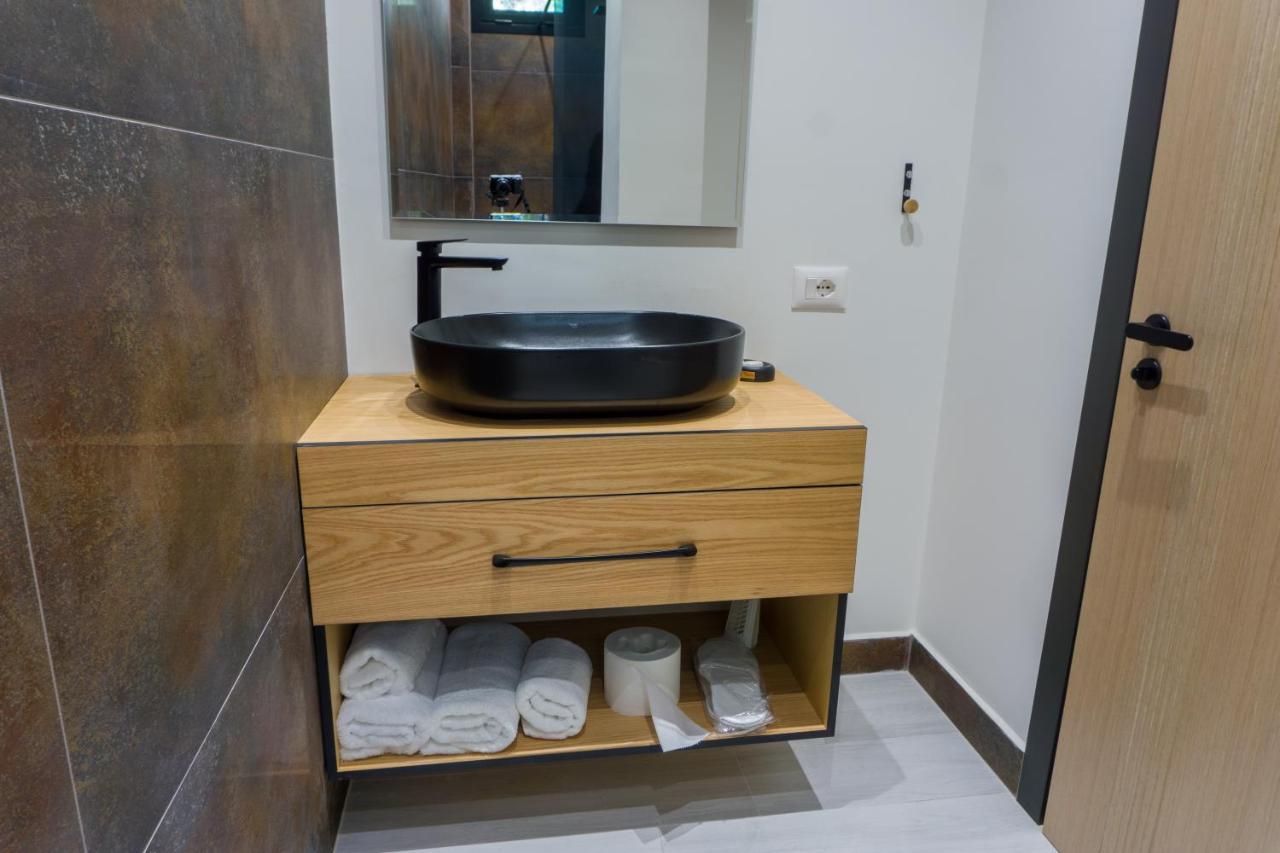 Hotel Morfeus Durres Ngoại thất bức ảnh
