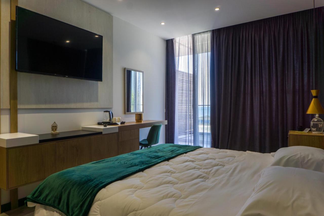 Hotel Morfeus Durres Ngoại thất bức ảnh